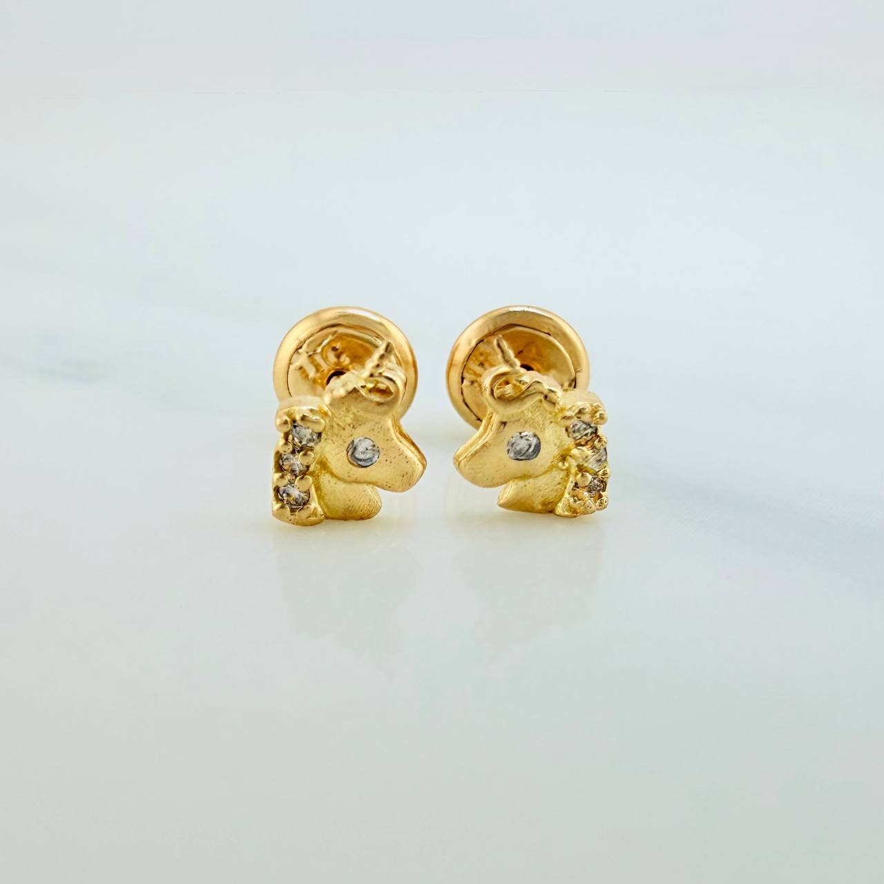 Topos Unicornio 0.95gr / 5.3mm Oro Amarillo 18K &