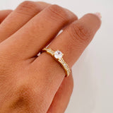Anillo Solitario 2.1 g / T6 3/4 Oro Amarillo 18K