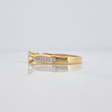 Anillo Solitario Doble Linea Incrustada 3.15 g / T6 1/2 Dos Oros Amarillo Blanco 18K