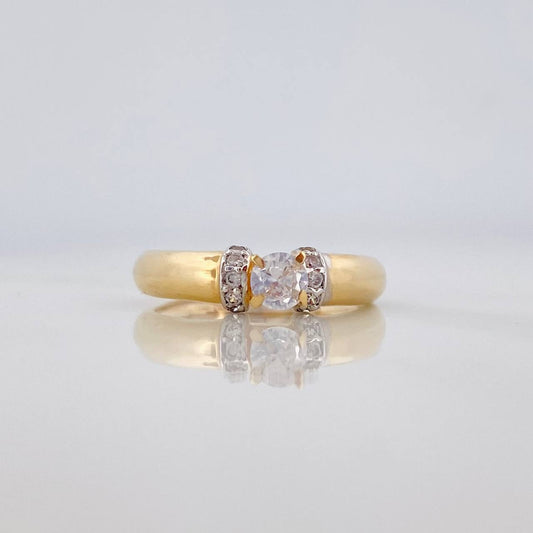 Anillo Solitario 2.6 g / T5 3/4 Dos Oros Amarillo Blanco 18K