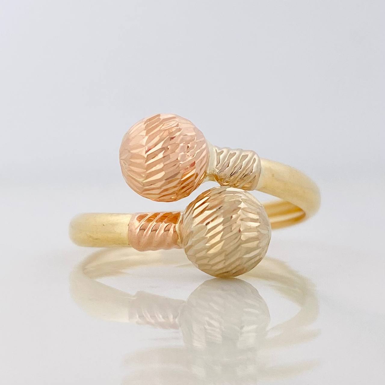 Anillo Tu y Yo 1.7g / T9 1/4 Tres Oros 18K