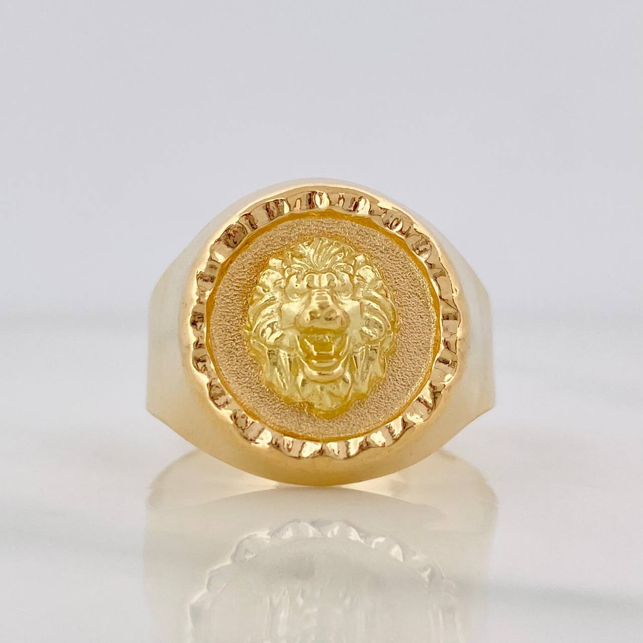Anillo Leon 4g / T11 1/2 Oro Amarillo 18K