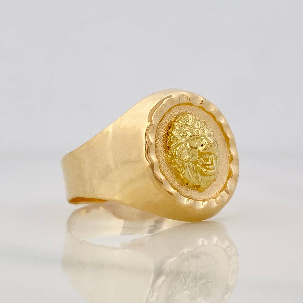 Anillo Leon 4g / T11 1/2 Oro Amarillo 18K