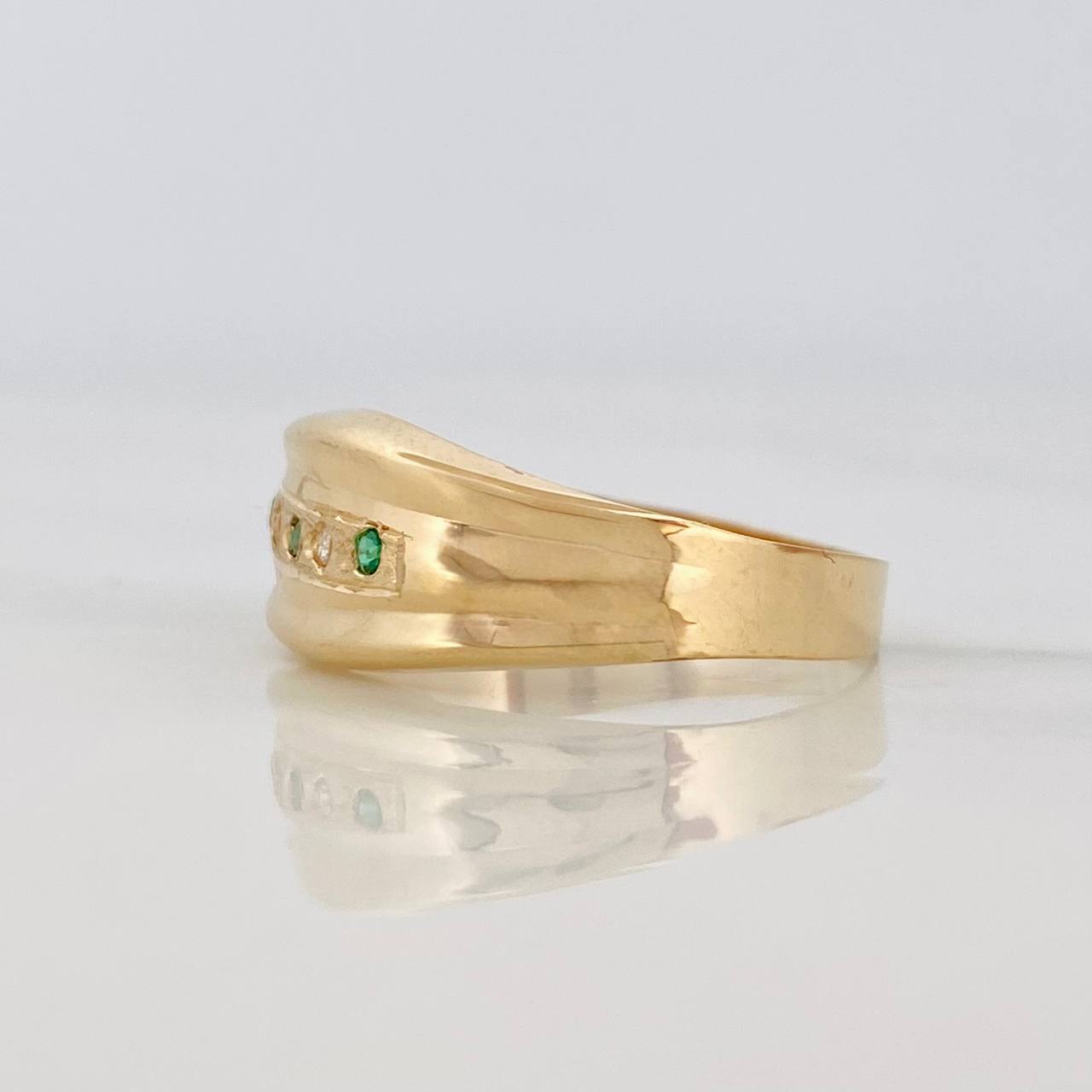 Anillo Linea 1.55g / T7 1/4 Oro Amarillo 18K