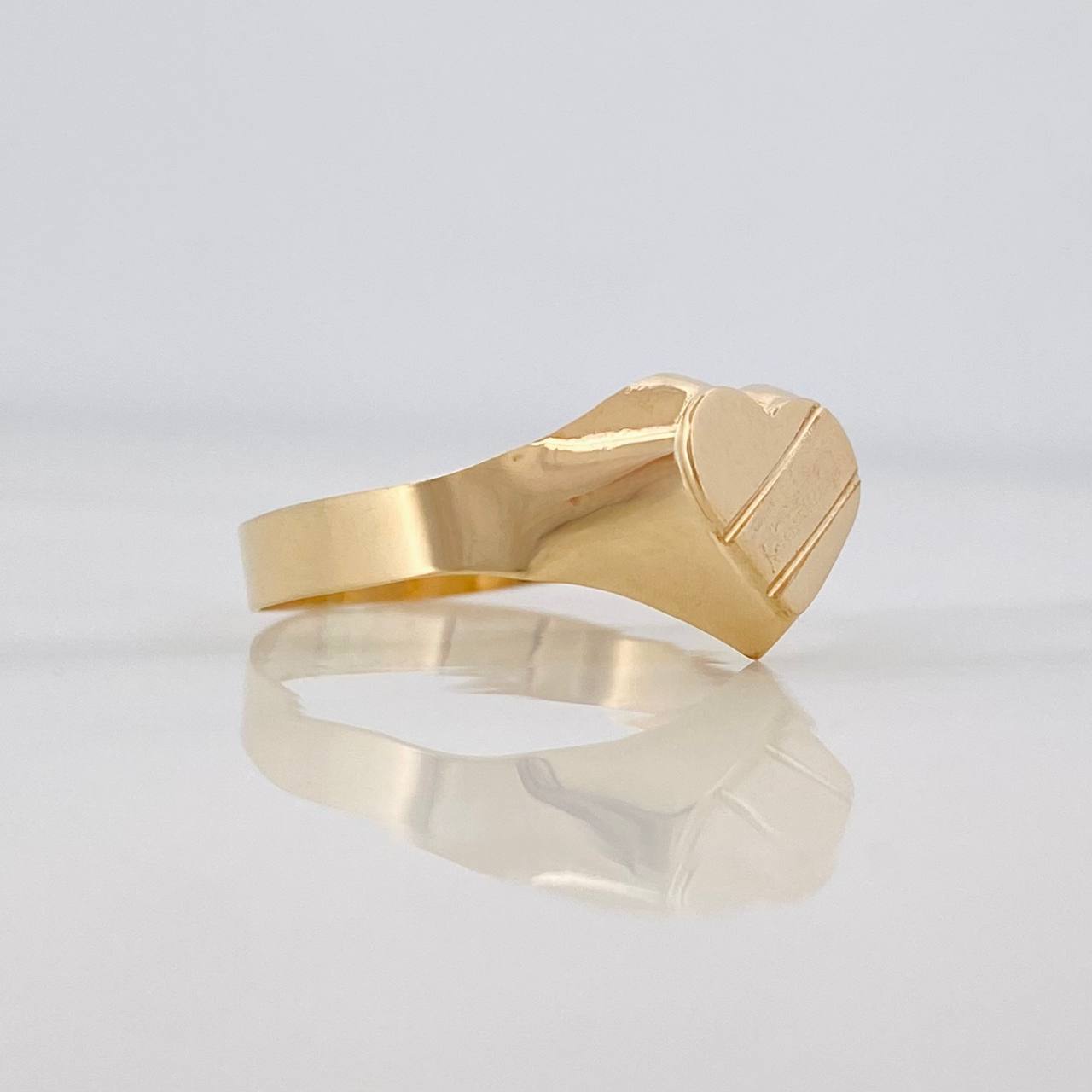 Anillo Corazon 1.5g / T8 Oro Amarillo 18K