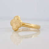 Anillo Trebol 1.05g / T7 1/4 Oro Amarillo 18K