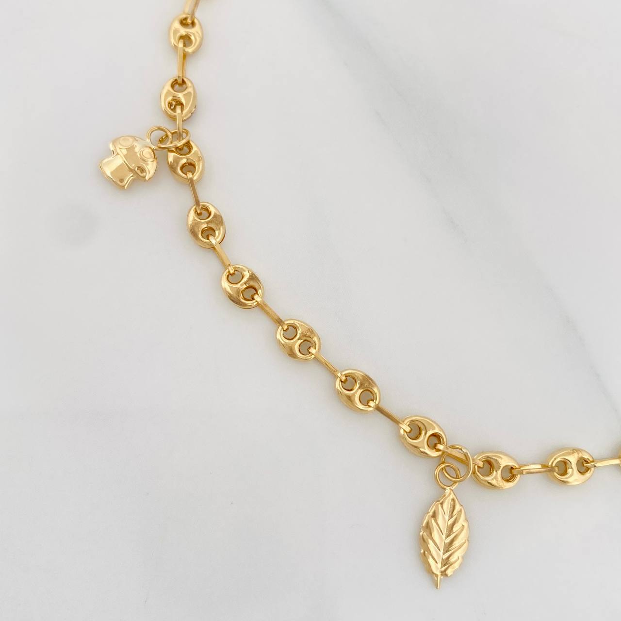 Tobillera GC 4.05g / 24.05cm / 3.63mm Oro Amarillo 18K