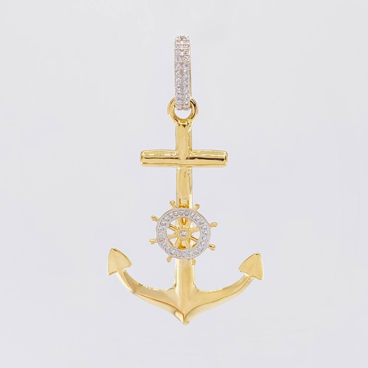 Dije Ancla Timón Móvil 4.75g / 5.7cm Dos Oros Amarillo Blanco 18K