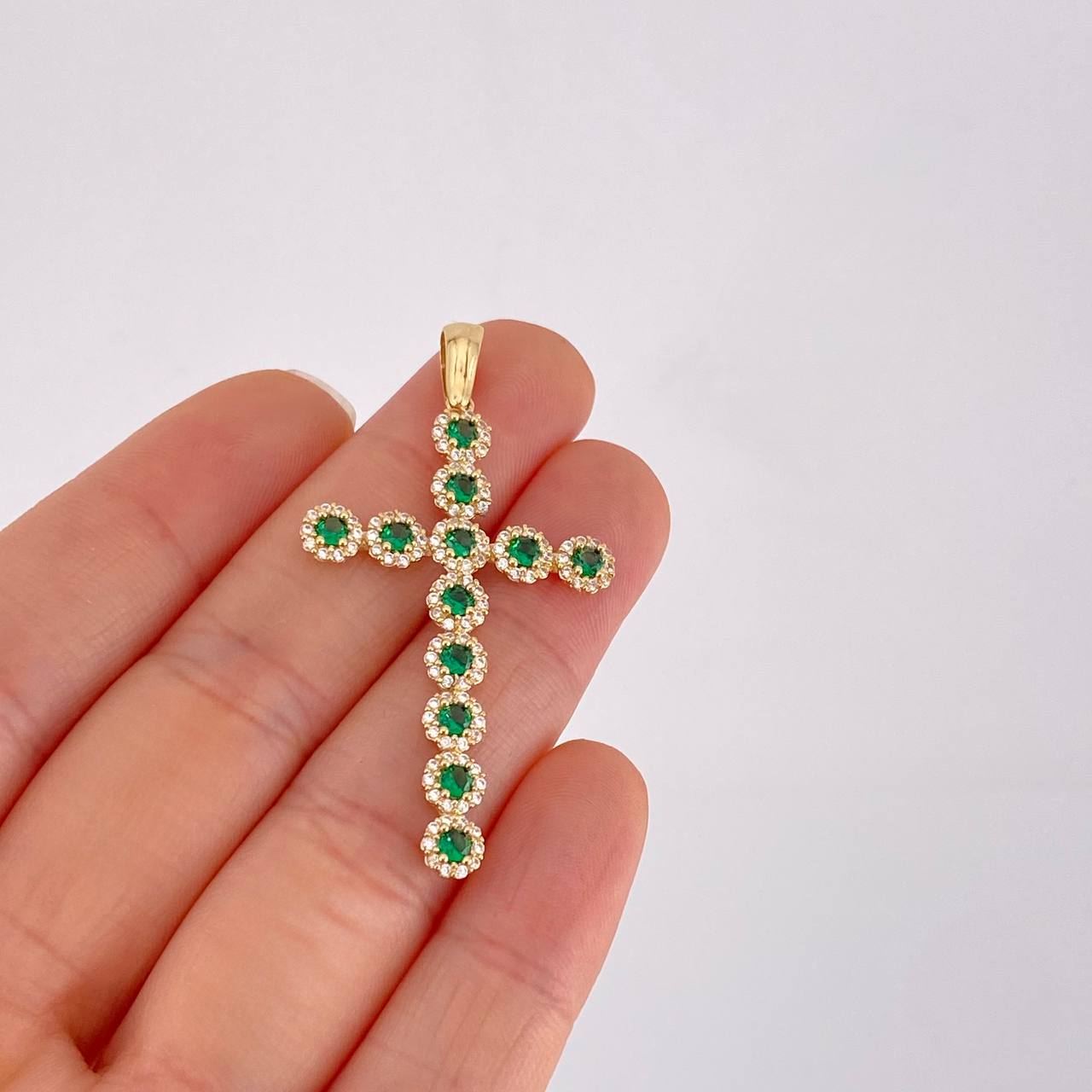 Dije Cruz Tupida 3.85g / 5cm Oro Amarillo 18K