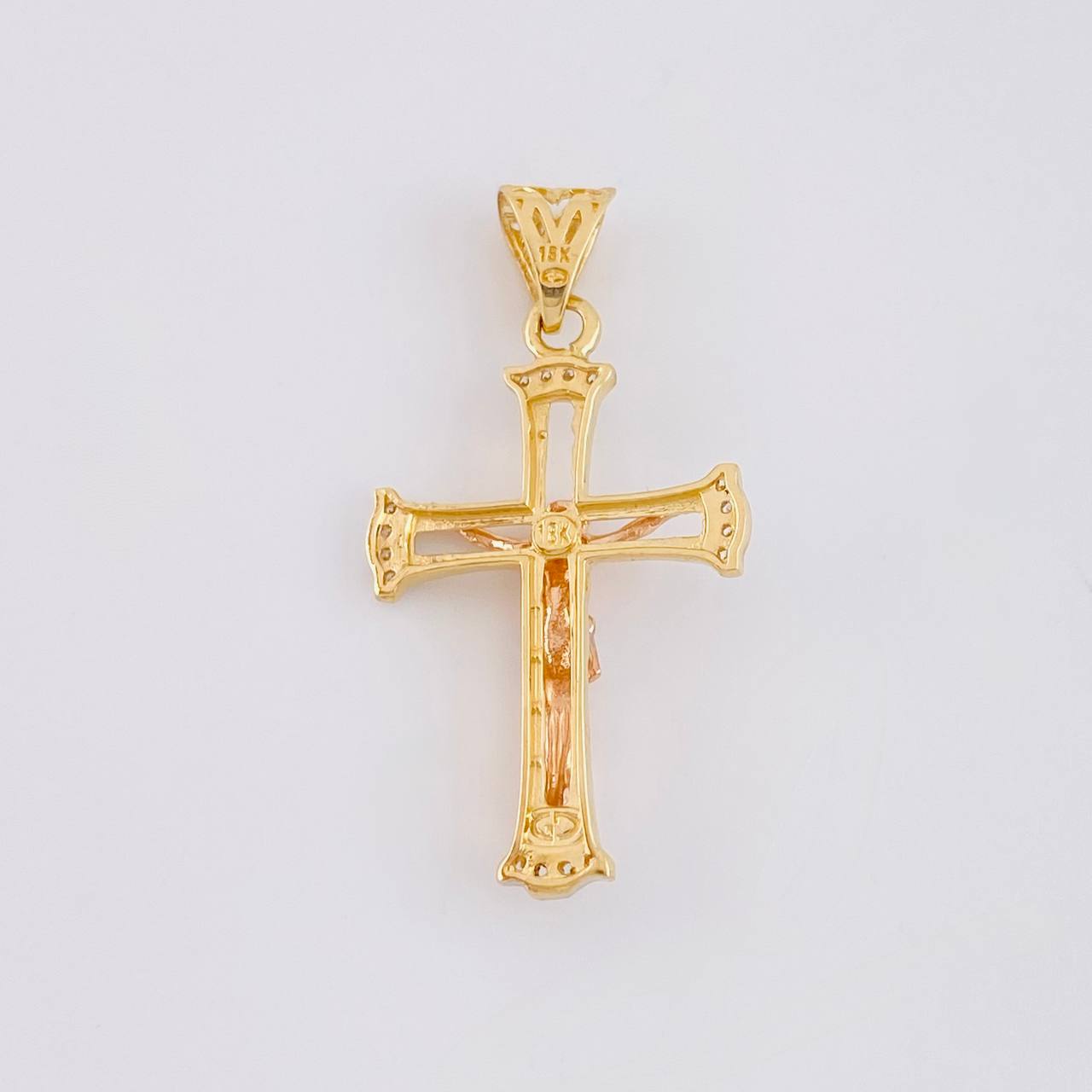 Dije Cruz Cristo 2.7g / 3.7cm Tres Oros 18K