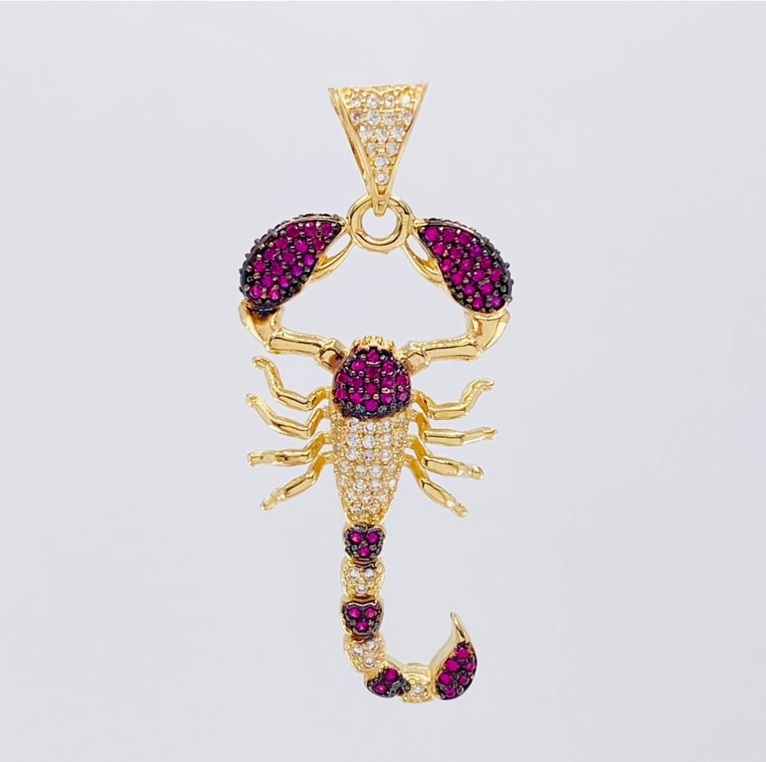 Dije Escorpion 6.4g / 4.6cm Oro Amarillo 18K