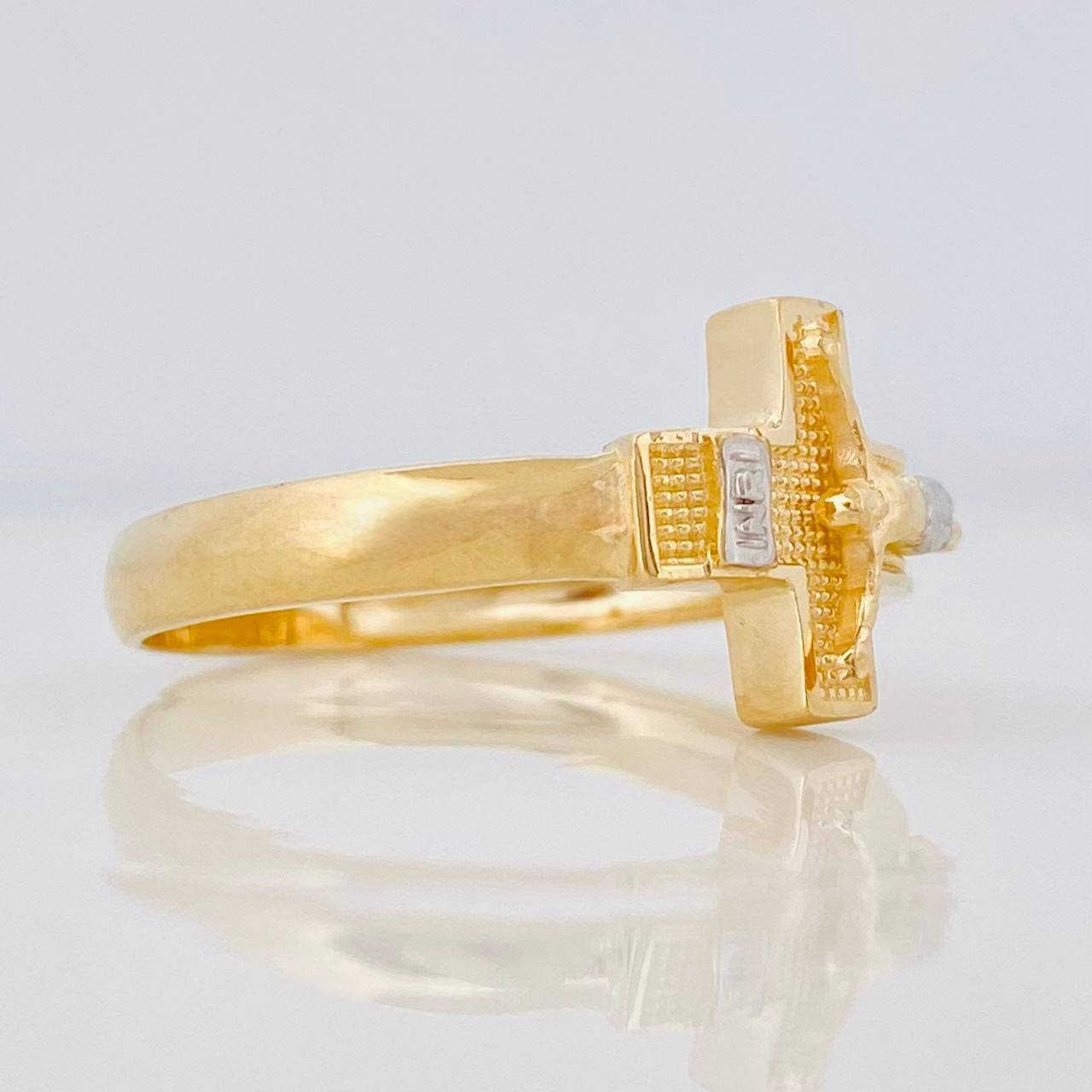 Anillo Cruz Cristo 4.7g / T10 Dos Oros Amarillo Blanco 18K