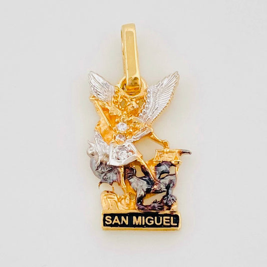 Dije San Miguel Arcangel 1.75g / 2.1cm Tres Oros 18K