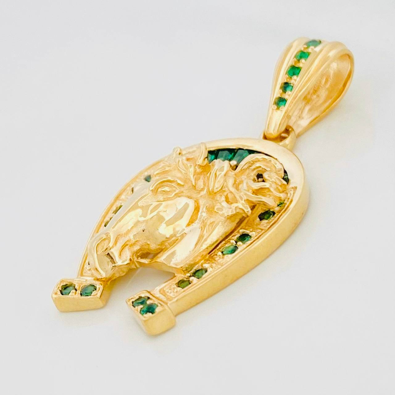 Dije Herradura Caballo 9.4g / 4.2cm Oro Amarillo 18K