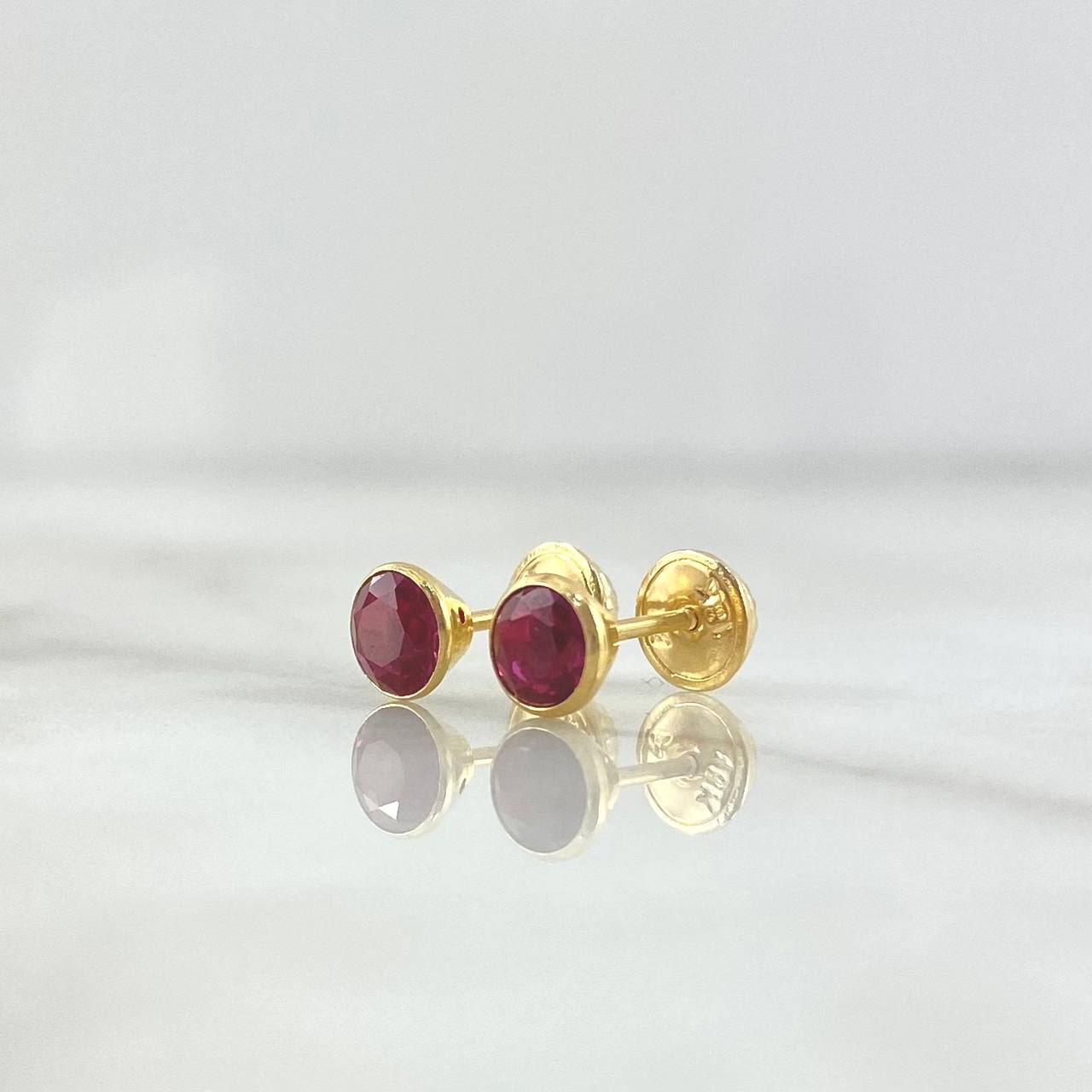 Topos Bisel 0.7gr / 5mm Circon Fucsia Oro Amarillo (Joya)