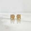 Topos Letra M 0.85gr / 6mm Circones Blancos Oro Amarillo 18K ©