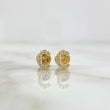 Topos Letra C 0.65gr / 6mm Circones Blancos Oro Amarillo 18K *