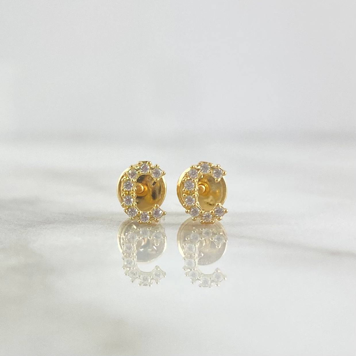 Topos Letra C 0.75gr / Oro Amarillo 18K ©