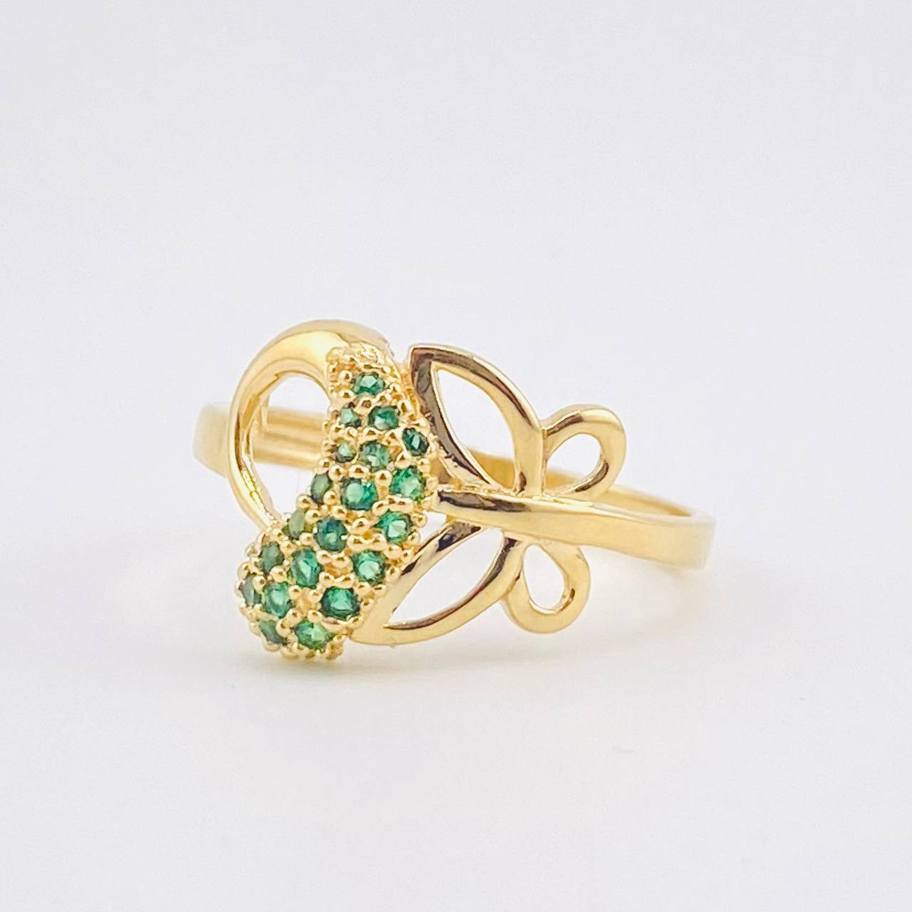 Anillo Mariposa 2.5gr / T6 1/4 / Oro Amarillo 18K ©