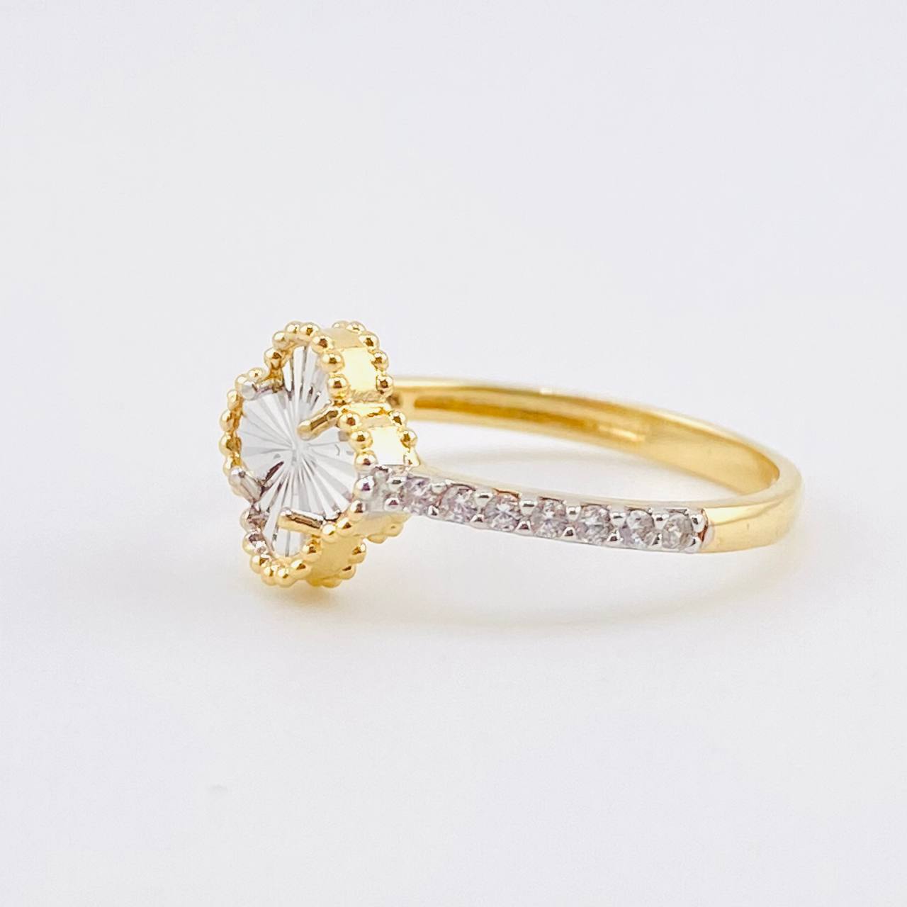 Anillo Trebol Blanco 2gr / T6 / Dos Oros Amarillo Blanco Nac.Esp. 18K ©