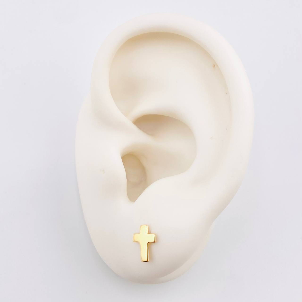 Topos Cruz 0.72gr / 7.7mm Oro Amarillo 18K ©