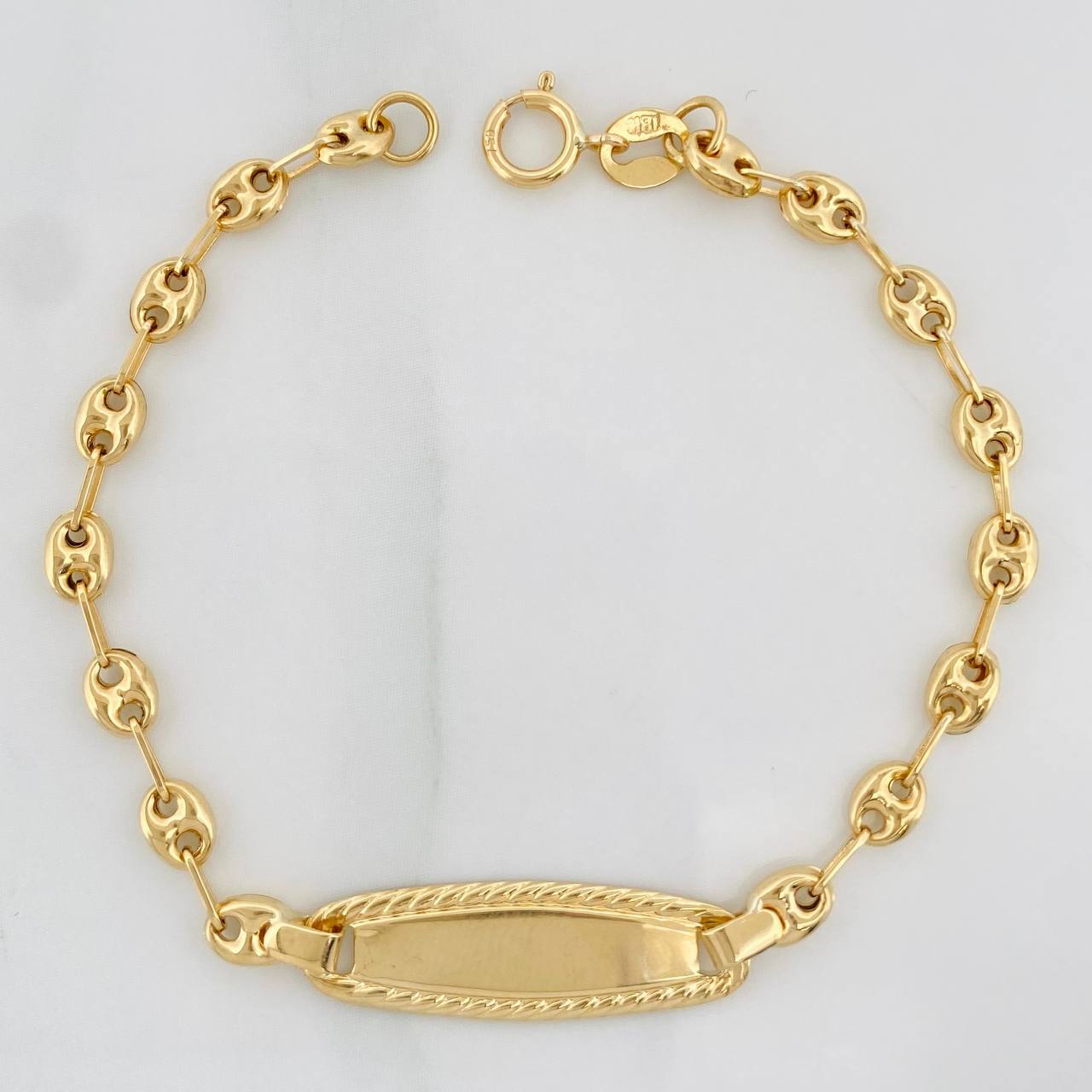 Pulso Bebé GC Ovalada 1.9g / 15cm / 3.57mm Oro Amarillo 18K