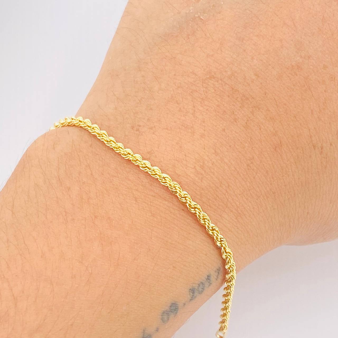 Pulso Lazo 1.25gr / 19cm / 2.1mm Oro Amarillo +3 18K ©