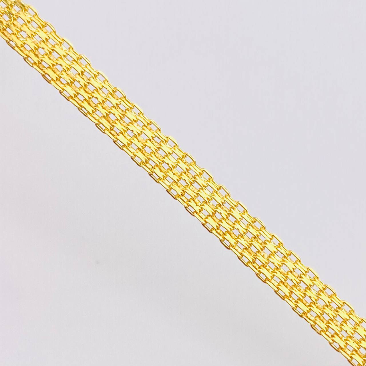 Cadena China 6.2gr / 60cm / 4.7mm Oro Amarillo +1 18K