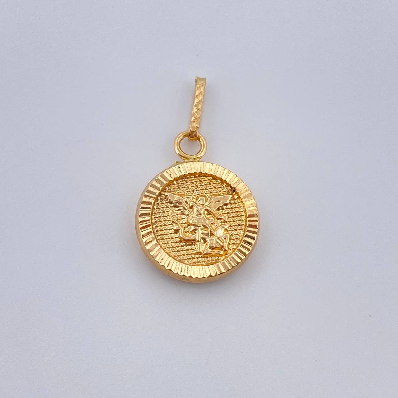 Dije San Miguel 0.85gr / 2.2cm / Oro Amarillo 18K &