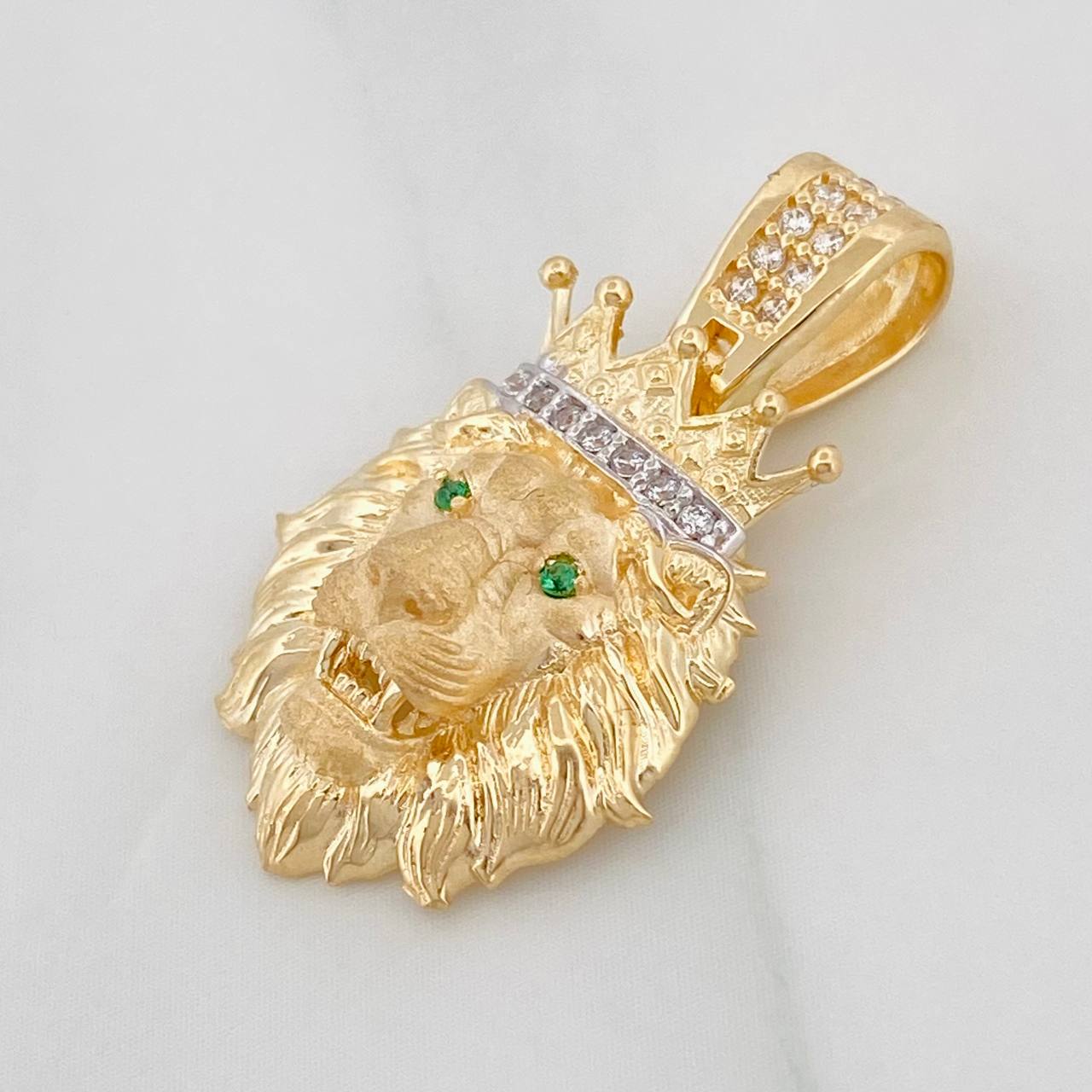Dije Rostro León 3.35g / 3.06cm Dos Oros Amarillo Blanco 18K