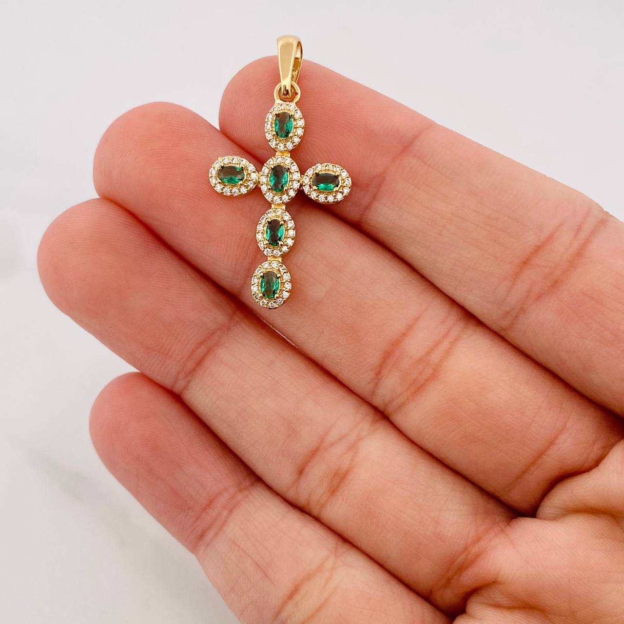 Dije Cruz Tupida 1.9g / 3cm Oro Amarillo 18K