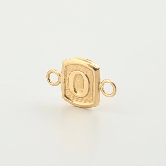 Herraje Letra O 0.35gr / 1.2cm / Oro Amarillo 18K ©
