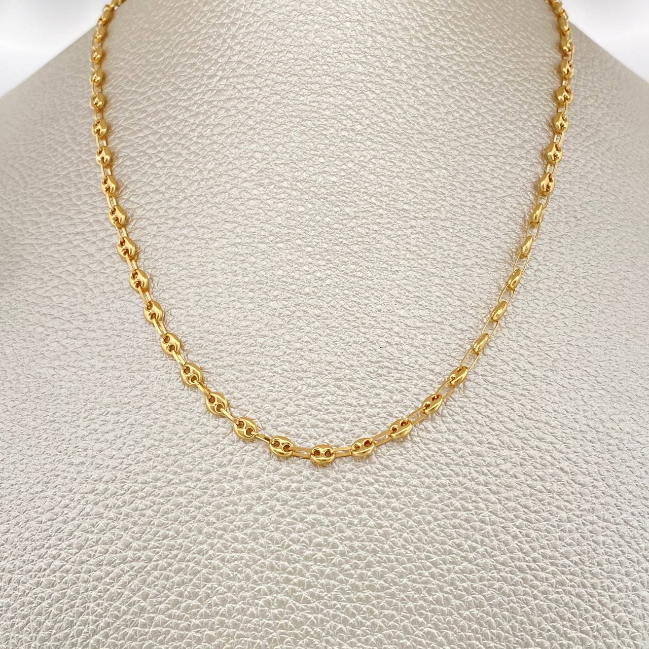 Cadena GC 4.65gr / 45.4cm / 4mm Oro Amarillo 18K %