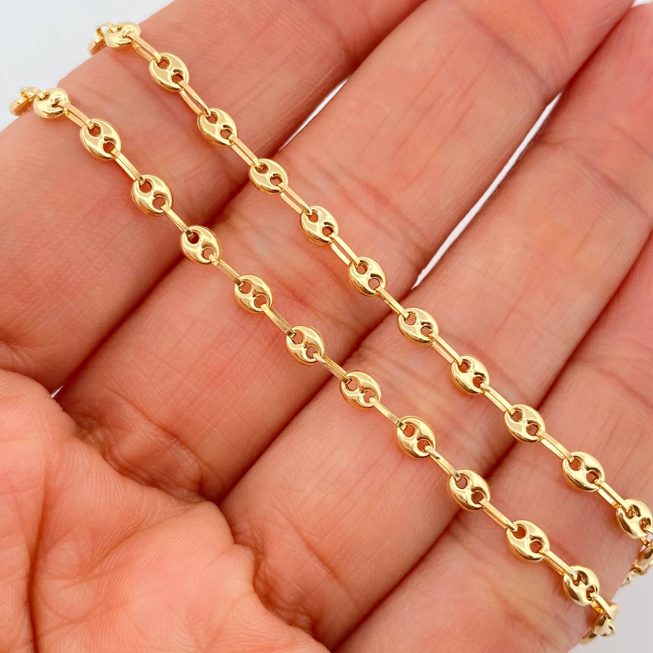 Cadena GC 4.65gr / 45.4cm / 4mm Oro Amarillo 18K %