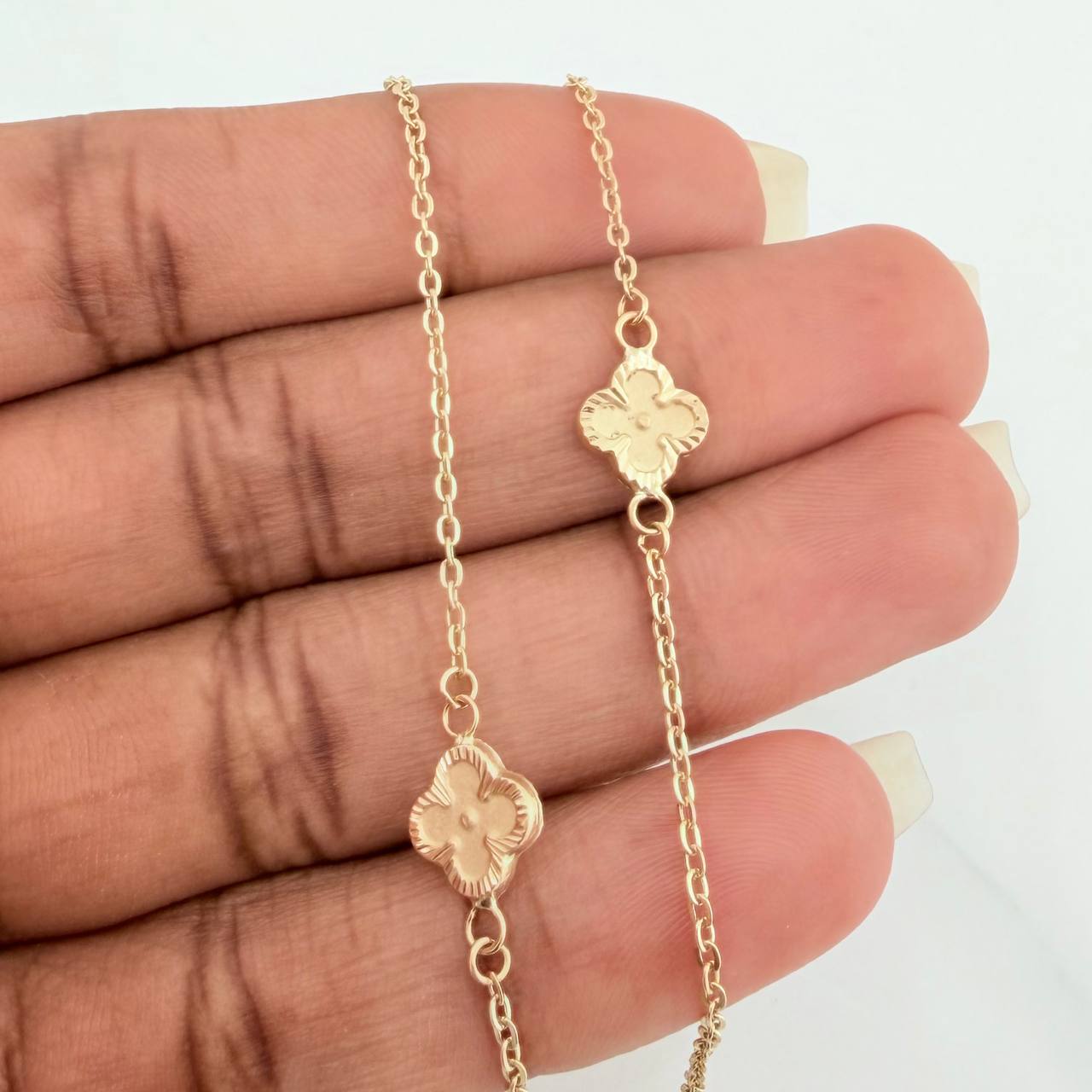 Cadena Trebol Aro Seguido 3.7gr / 46.5cm / 1mm Oro Amarillo 18K %