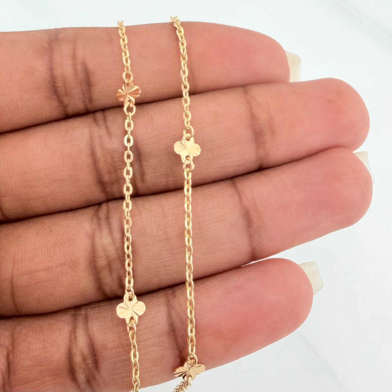 Cadena Trebol Aro Seguido 2.85gr / 41cm / 1mm Oro Amarillo 18K %