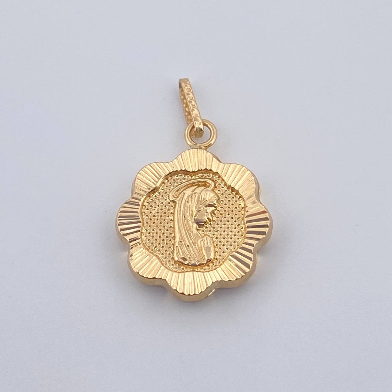 Dije Virgen Maria 0.85gr / 2.1cm / Oro Amarillo 18K &