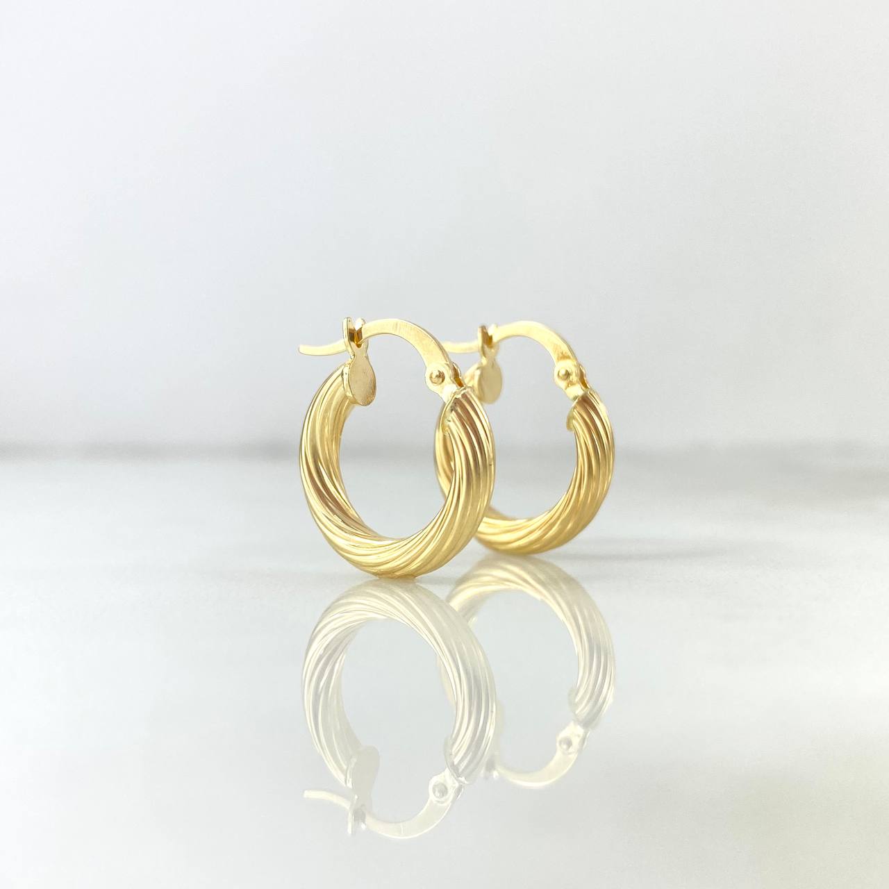 Candongas Sofi 1.85gr / 1.8cm / Espiral Oro Amarillo