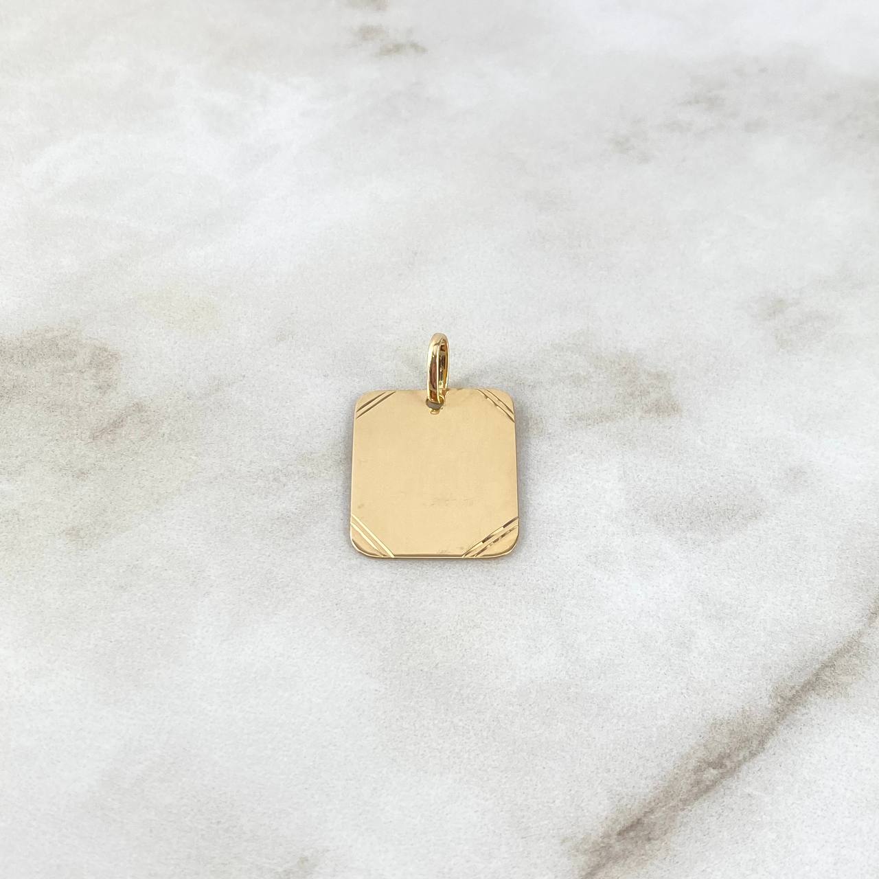 Dije Placa Rectangular 2gr / 2.8cm / 20mm*17mm Oro Amarillo