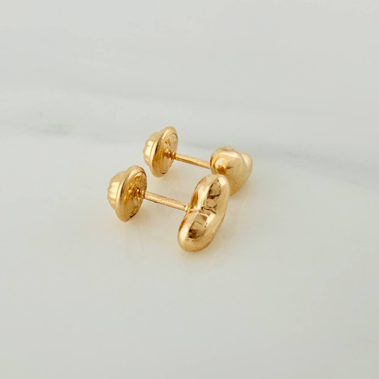 Topos Corazon 0.7gr / 6mm Oro Amarillo 18K &