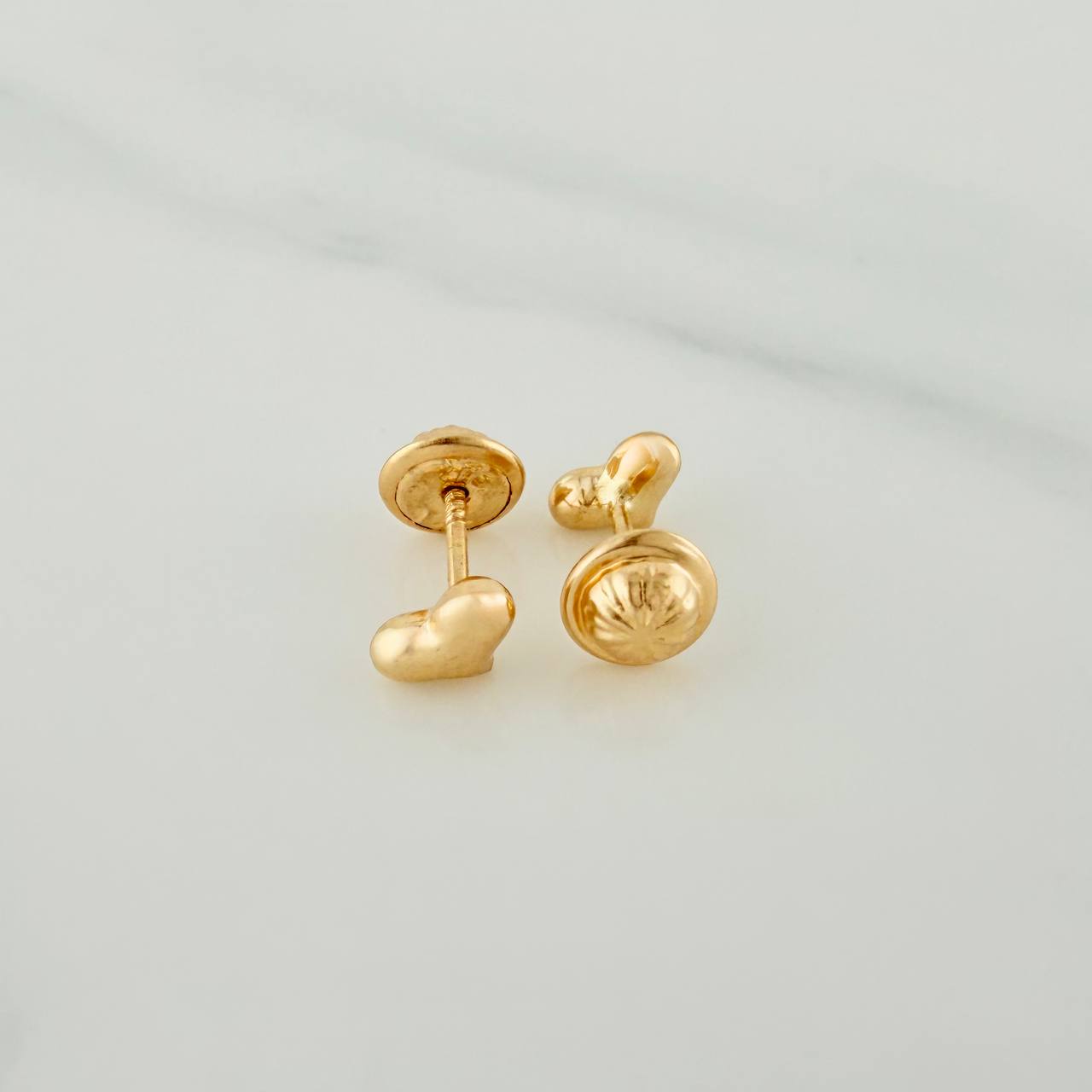 Topos Corazon 0.55gr / 5.8mm Oro Amarillo 18K &