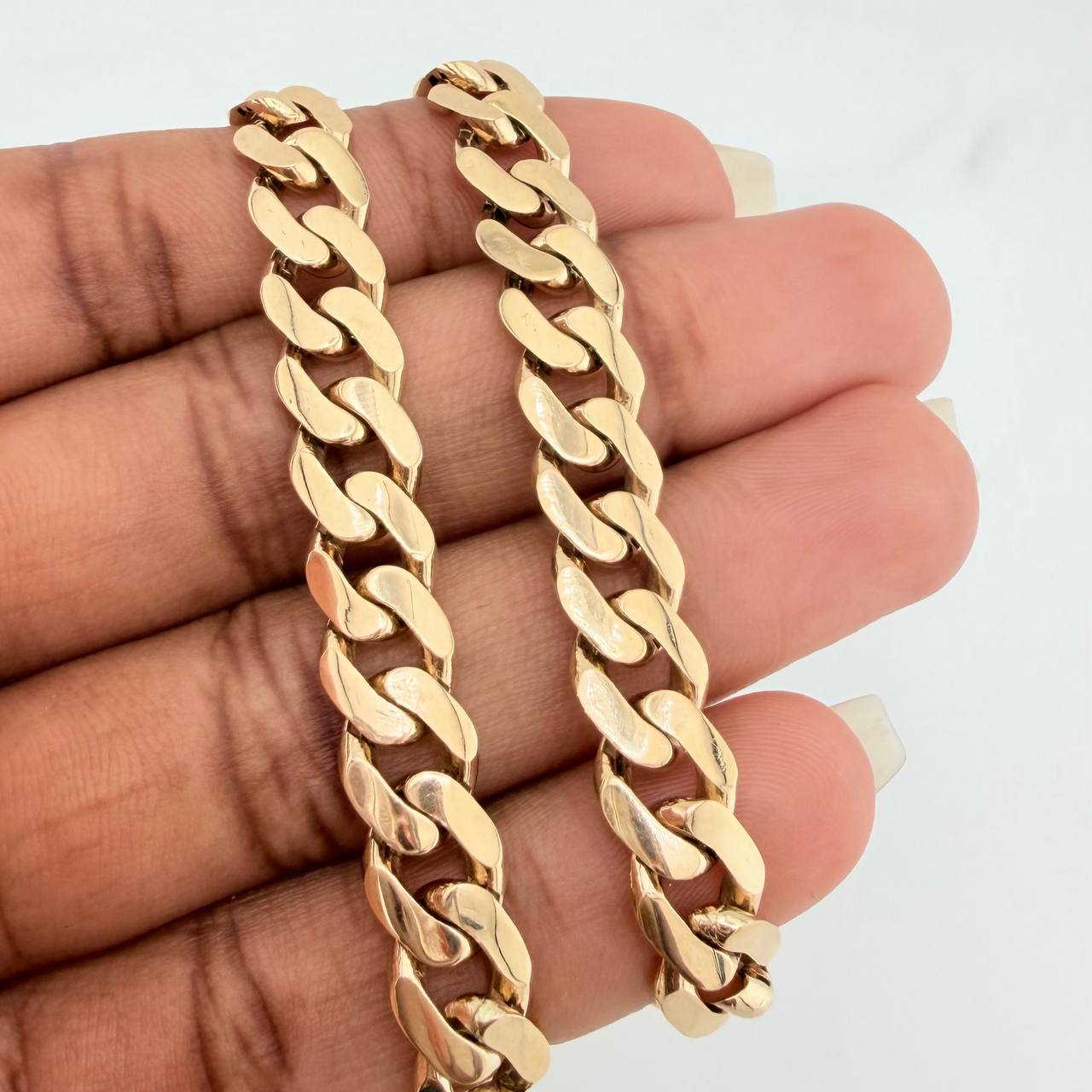 Cadena Cubana 35.85gr / 59.3cm / 7.8mm Oro Amarillo Nac.Esp. 18K $