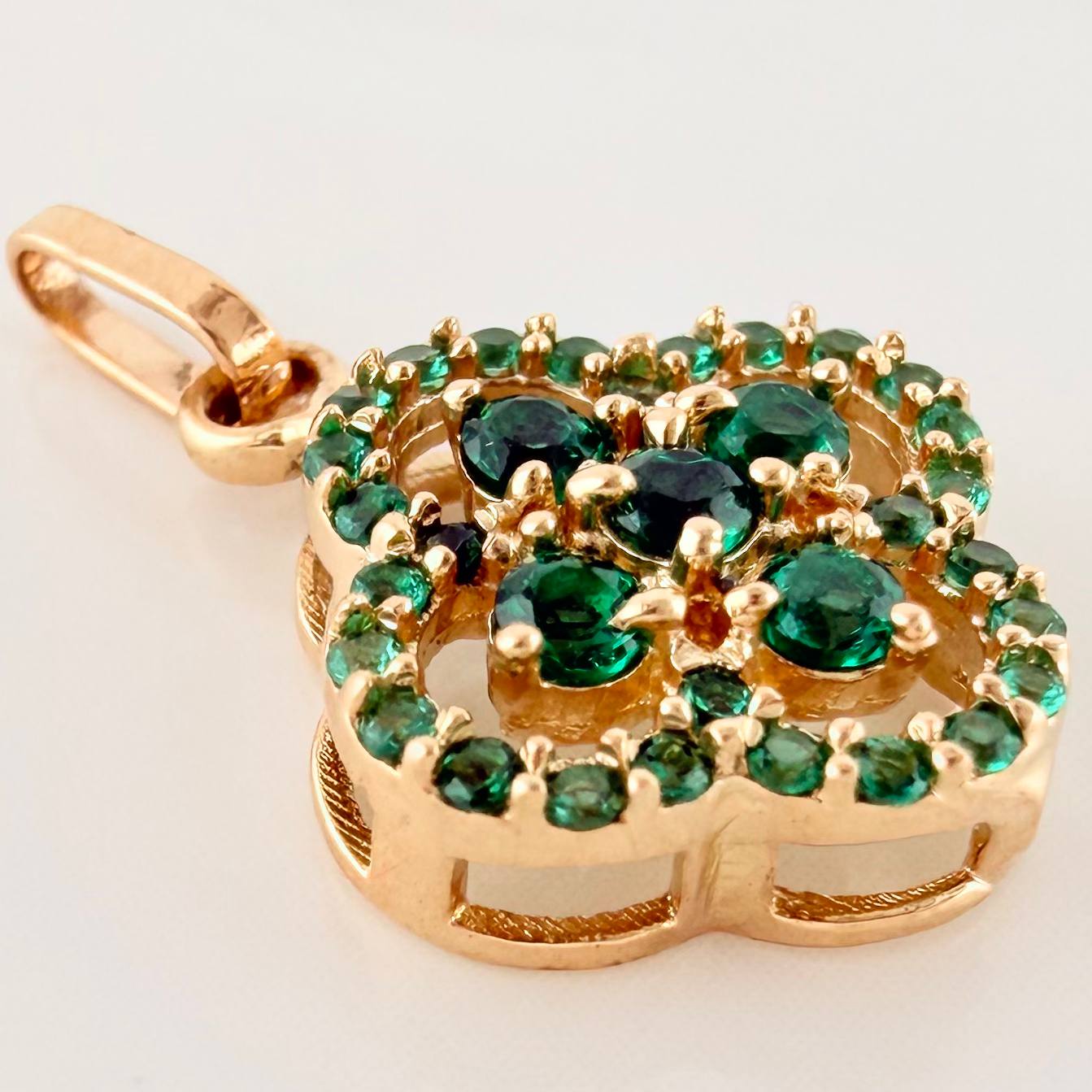 Dije Trebol Doble 1.45 g / 1.9 cm Oro Amarillo 18K