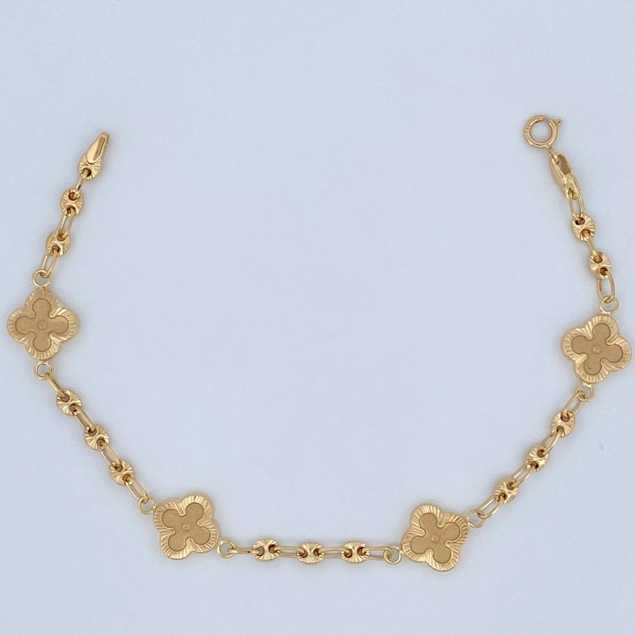 Pulso Trebol GC 4.45gr / 18cm / 3.2mm Oro Amarillo 18K %