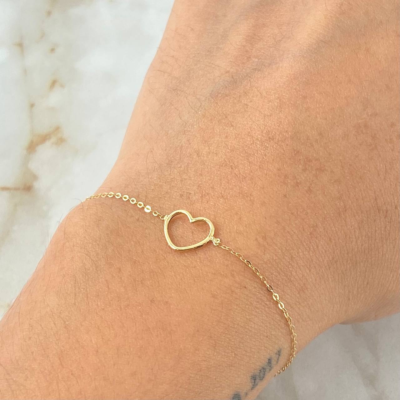 Pulso Aro Seguido Corazón 0.65gr / 13.5cm-17cm / Oro Amarillo Ita. Esp. 18K *
