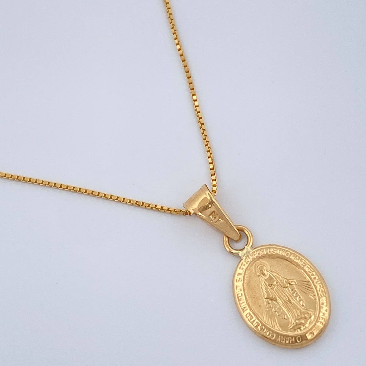 Set Cadena y Dije Veneciana + Virgen Milagrosa 1.75gr / 45cm / 0.6mm Oro Amarillo 18K (Oferta) %