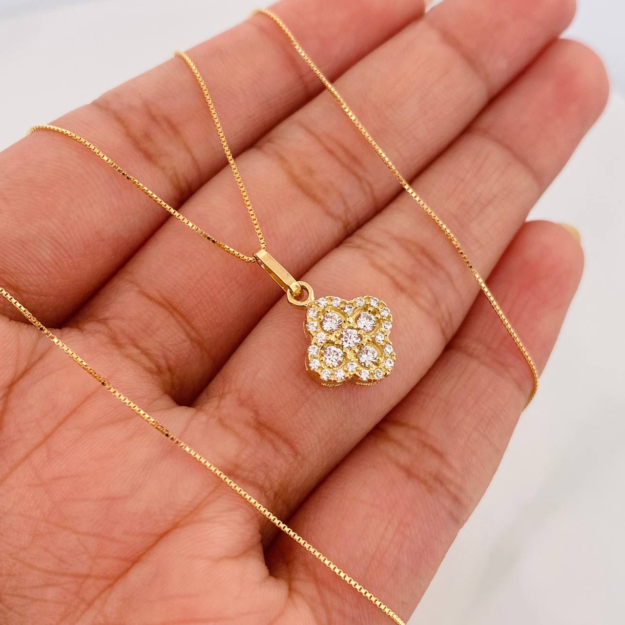 Set Cadena Veneciana + Dije Trebol / 2.15 g / 45.2 cm Oro Amarillo 18K