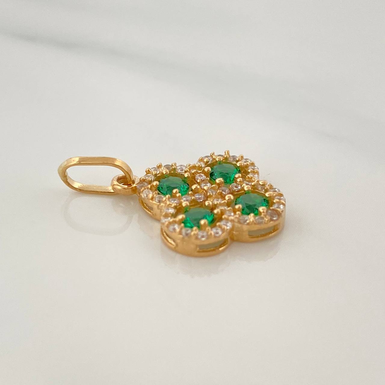 Dije Trebol 1.55 g / 2.2 cm Oro Amarillo 18K