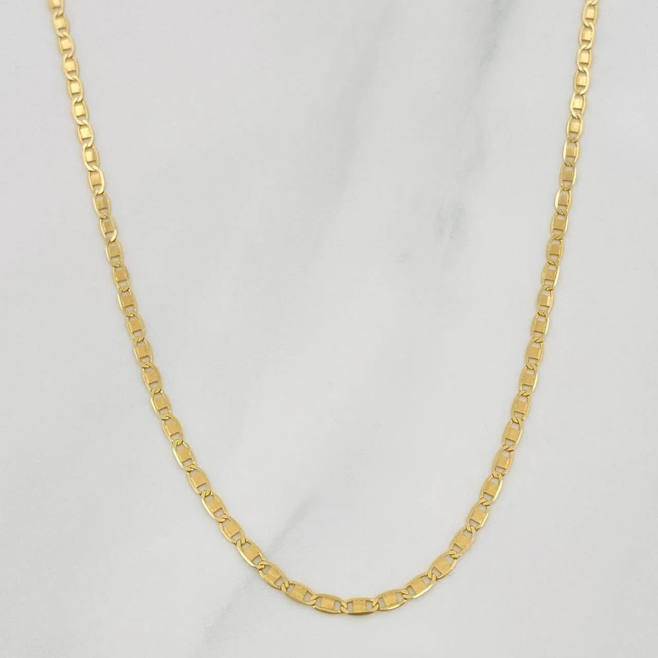 Cadena Escalera Plana 2.25g / 45.5cm / 2.4mm Oro Amarillo 18K