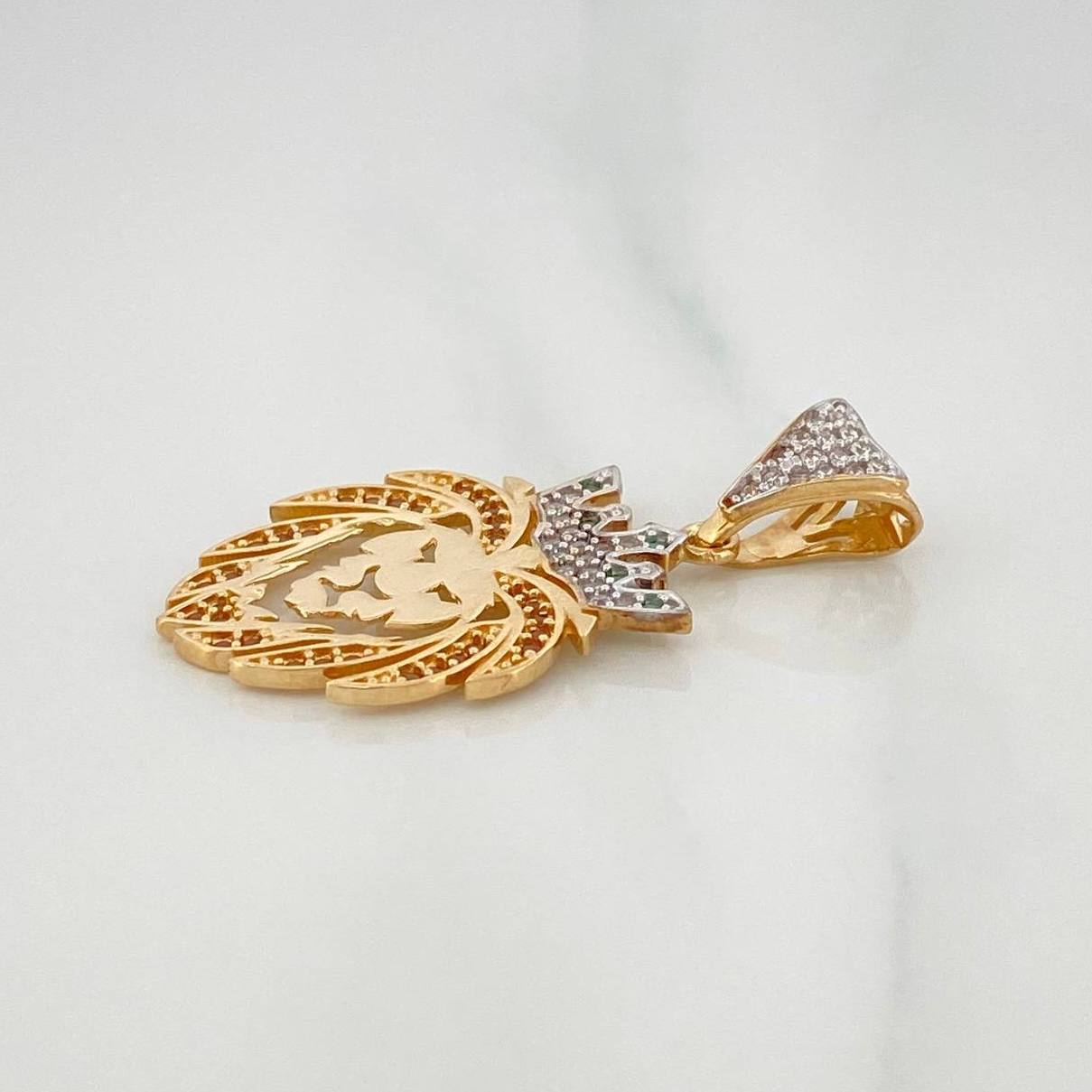Dije León 3.35 g / 3.4 cm Dos Oros Amarillo Blanco 18K